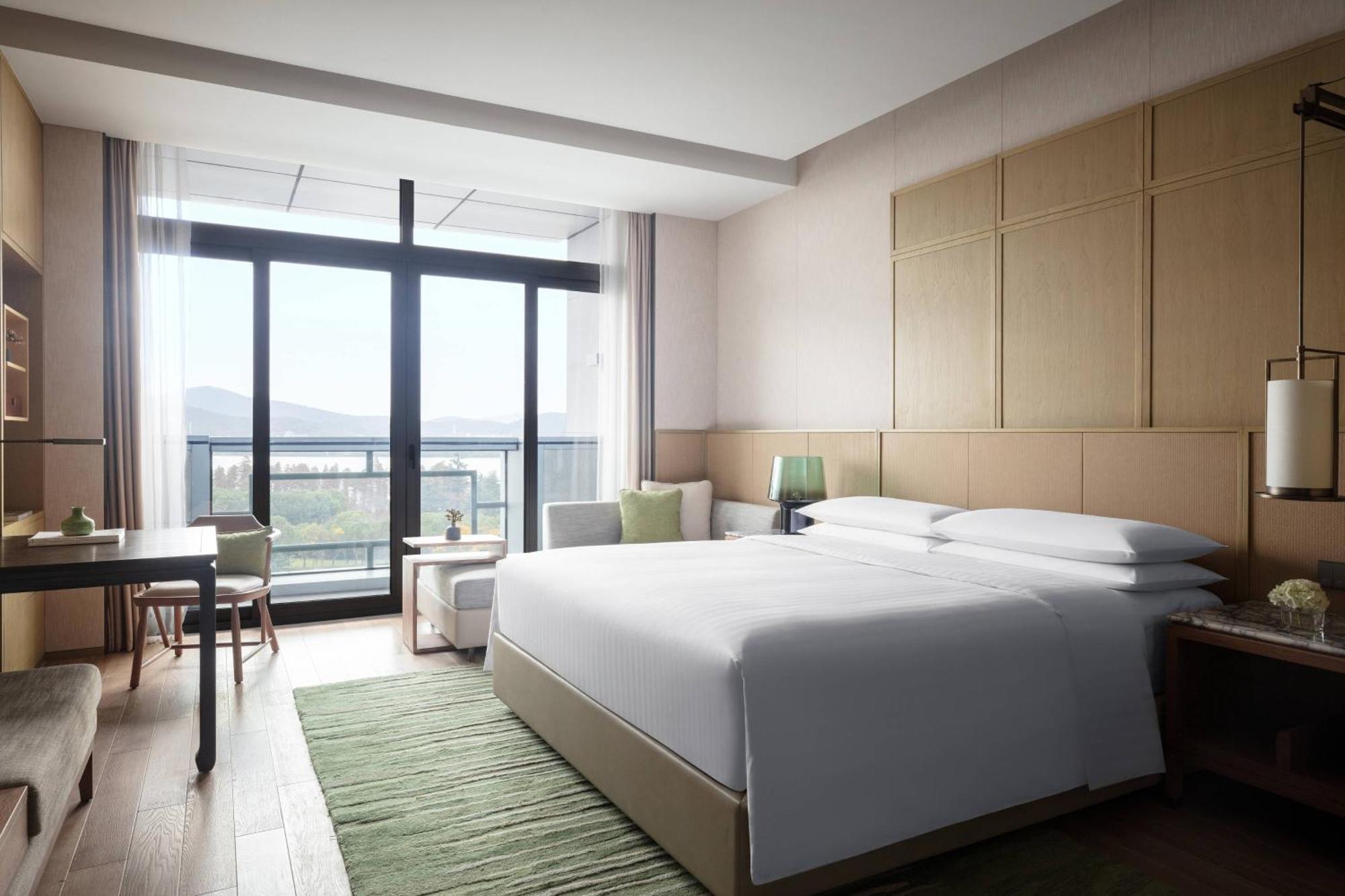 อู๋สี แมริออท โฮเต็ล ลีหูเลค Hotel อู๋ซี ภายนอก รูปภาพ