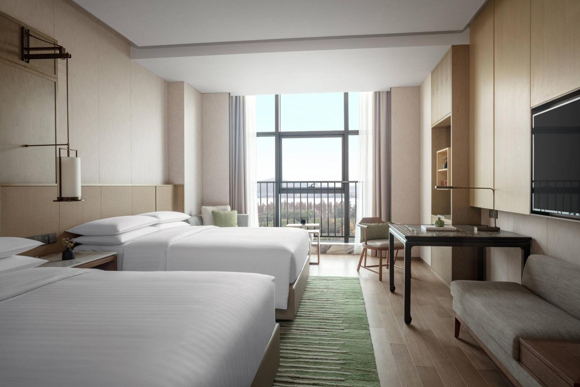 อู๋สี แมริออท โฮเต็ล ลีหูเลค Hotel อู๋ซี ภายนอก รูปภาพ